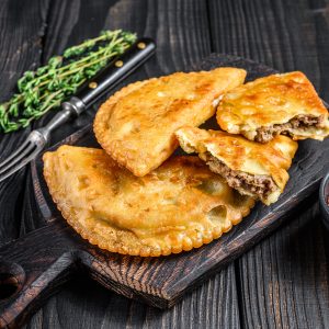 Чебуреки з м’ясом